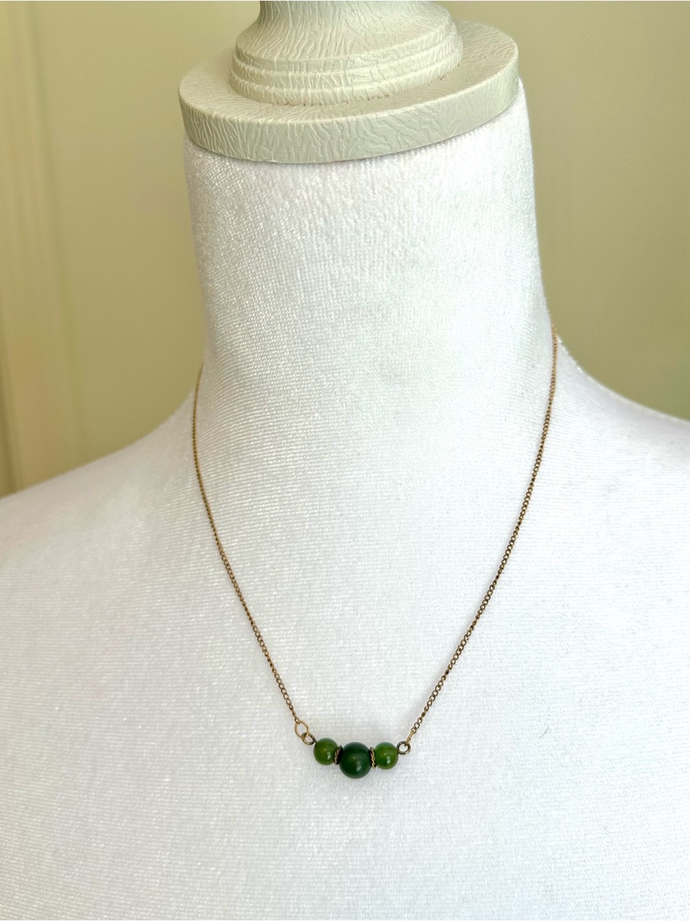 Vintage ELKA 1/20 12K Gold Filled Jade Bead Bar Necklace 14.5" Curb Chain MCM
